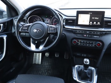 Kia Ceed III Hatchback 1.4 T-GDi 140KM 2018 Kia Ceed 1.4 T-GDI, Salon Polska, Serwis ASO, zdjęcie 6