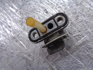 YAMAHA XVS 650 DRAG STAR топливный кран