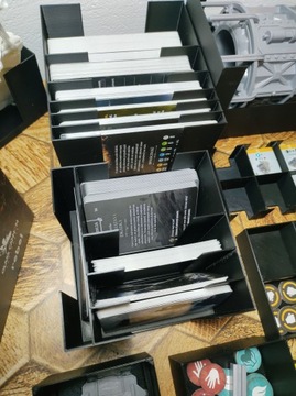 Frostpunk + красочные аксессуары-вставки