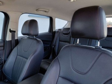 Ford Kuga II SUV 2.0 Duratorq TDCi 140KM 2013 Ford Kuga Titanium Navi Kamera Skora Komputer 2xPDC 2.0 Diesel 140KM, zdjęcie 9
