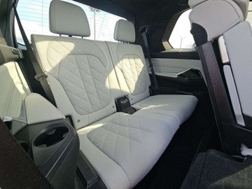 BMW X7 2025 BMW X7 xDrive40i M Sport M Sport Line 2025 3.0 Benzyna 375KM, zdjęcie 15
