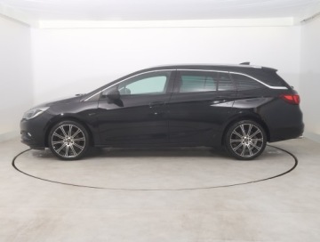 Opel Astra K Sports Tourer 1.6 CDTI 160KM 2016 Opel Astra 1.6 BiCDTI, Navi, Klima, Klimatronic, zdjęcie 2