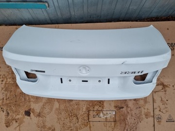 BMW 3 F30 VÍKO KUFRU ZADNÍ KUFRU