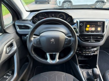 Peugeot 2008 I SUV Facelifting 1.6 BlueHDi 99KM 2018 Peugeot 2008 1.6 HDI 99 KM Climatronic CarPlay, zdjęcie 18