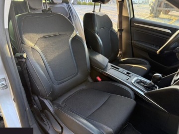 Renault Megane IV Hatchback 5d  Facelifting 1.5 Blue dCi 115KM 2021 Renault Megane BLUE 1.5 dCi 115KM EDC BUSINESS EDITION 2021r, zdjęcie 17