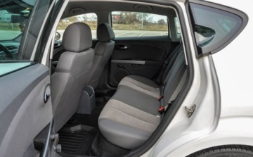 Seat Leon II 1.6 CR 105KM 2010 Seat Leon 2010 r. Lift Bezwypadkowy 1.6 Diesel 105KM, zdjęcie 7