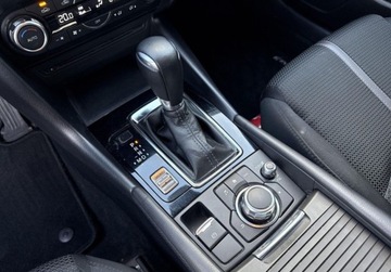 Mazda 3 III Sedan Facelifting 2.0 SKYACTIV-G 120KM 2017 Mazda 3 2.0 Benzyna 120KM, zdjęcie 21