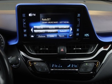 Toyota C-HR I Crossover 1.2L Turbo 116KM 2017 Toyota C-HR 1.2 Turbo, Salon Polska, zdjęcie 19