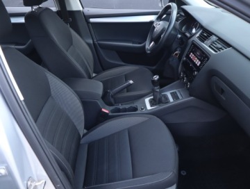 Skoda Octavia III Liftback Facelifting 1.4 TSI 150KM 2018 Skoda Octavia 1.4 TSI, Salon Polska, zdjęcie 8