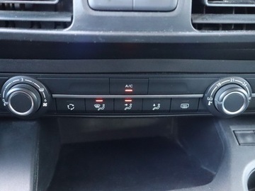 Citroen Berlingo III Osobowy M 1.2 PureTech 110KM 2019 Citroen Berlingo 1.2 PureTech, Salon Polska, zdjęcie 11