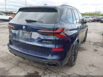 BMW X5 G05 2024 BMW X5 M60 2024 4.4 Benzyna 523KM, zdjęcie 4
