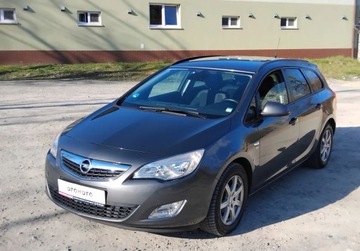 Opel Astra J Sports Tourer 1.7 CDTI ECOTEC 110KM 2012 Opel Astra 1,7 Cdti Alufelgi Klima El szyby Po oplatach z Niemiec, zdjęcie 10