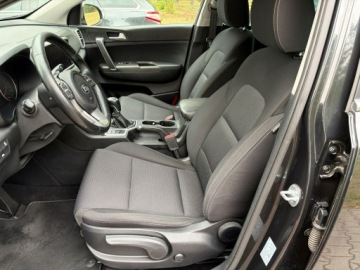 Kia Sportage IV SUV Facelifting 1.6 GDI 132KM 2021 Kia Sportage 1.6 benzyna Kamera Podgrzewane fotele, zdjęcie 9