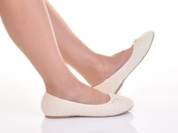 ELEGANCKIE BALERINY DAMSKIE HAFTOWANE BALETKI BEŻOWE MATERIAŁOWE