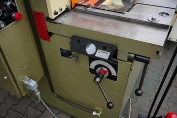 Гильотинные ножницы по металлу SAFAN VS 3100 x 6 мм CNC
