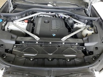 BMW X6 G06 2023 BMW X6 2023 BMW X6 XDRIVE40I silnik benzynowy 3.0 L 3.0 Benzyna 335KM, zdjęcie 12