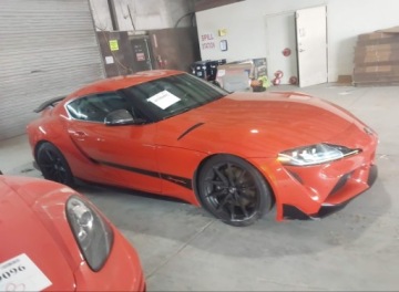 Toyota Supra V 2024 Toyota Supra Manual 45th Anniversary 3.0 Benzyna 387KM, zdjęcie 5