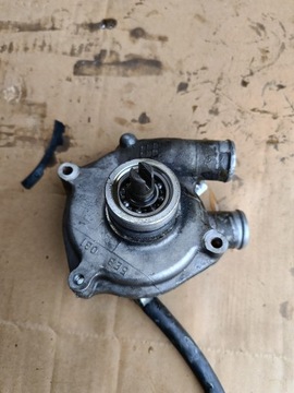 Водяной насос Yamaha R6 rj03 99-02