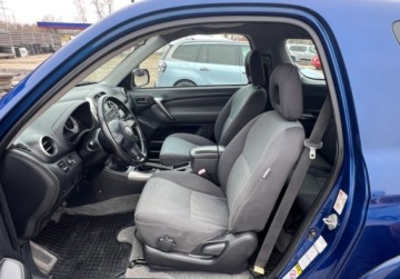 Toyota RAV4 II 2.0 i 16V 150KM 2004 Toyota RAV4 2.0VVT-i 150KM 4x4 Klimatronik Radio CD Stan Bdb OPLACONY 2.0, zdjęcie 12