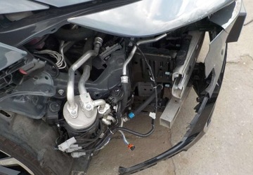 Toyota Prius V (XW60) 2.0  Hybrid Dynamic Force Plug-in 223KM 2023 Toyota Prius Plug-in Okazja 2.0 Hybryda Plug-in 223KM, zdjęcie 6