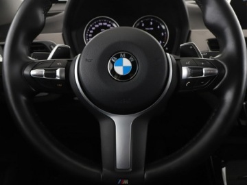 BMW X1 F48 Crossover xDrive20d 190KM 2018 BMW X1 20d Automat xDrive xLine Navi Tempomat, zdjęcie 20