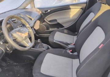 Seat Ibiza IV Hatchback 5d Facelifting 1.2 TDI CR 75KM 2014 Seat Ibiza 2014r, 1.2 TDI. Uszkodzony przod. 1.2 Diesel 75KM, zdjęcie 6