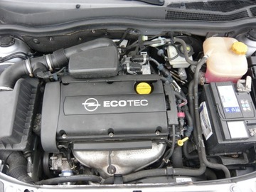 Opel Astra H Hatchback 5d 1.6 Twinport ECOTEC 105KM 2005 Opel Astra 1.6 105 KM , AUTOMAT , Twinport - WARTO, zdjęcie 24