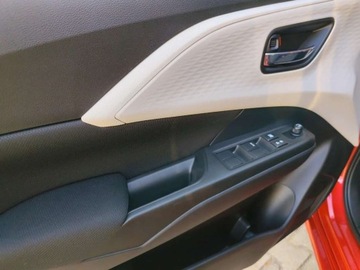 Suzuki Swift VII 1.2 DualJet mild Hybrid 82KM 2024 Suzuki Swift Automat 1,2 Benzyna Hybrid Salon PL 1.2 Hybryda 83KM, zdjęcie 9