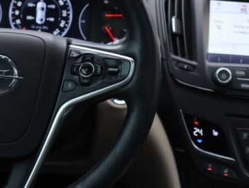 Opel Insignia I Country Tourer 2.0 CDTI Ecotec 163KM 2014 Opel Insignia 2.0 CDTI, 4X4, Automat, Skóra, zdjęcie 20