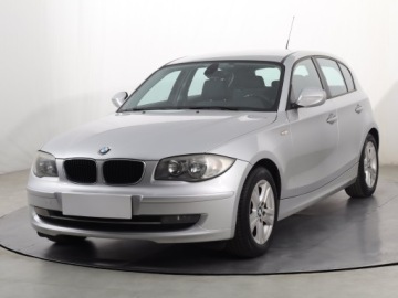 BMW Seria 1 F20-F21 2011 BMW 1 116i, Klima, Klimatronic, Tempomat, zdjęcie 1