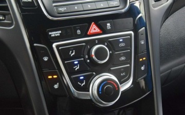 Hyundai i30 II Wagon Facelifting 1.4 MPI 100KM 2016 Hyundai i30 1.4B 2016 Klima Grzane Fotele i Kierownica 2 KPL KOL Sprowadzo, zdjęcie 26
