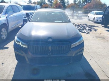 BMW Seria 7 G70 2022 BMW Seria 7 750i xDrive 2022 4.4l 4.4 Benzyna 523KM, zdjęcie 7
