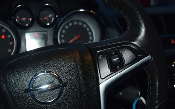 Opel Mokka I SUV 1.6 ecoFLEX 115KM 2013 Opel Mokka 1,6B MPI Klimatronik Czujniki Parkowania Sprowadzony 1.6, zdjęcie 30