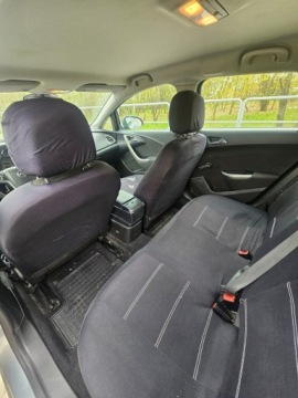 Opel Astra J Sports Tourer 1.7 CDTI ECOTEC 110KM 2011 Opel Astra Klimatyzacja - 1.7cdti - 2011r, zdjęcie 5