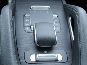 Mercedes GLE V167 SUV Facelifting 3.0 450d 367KM 2026 MERCEDES-BENZ GLE 450 d 4-Matic AMG Line 3.0 (367KM) 2026, zdjęcie 7