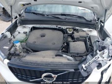 Volvo XC40 2021 Volvo XC 40 2021r, T5 R-Design, 2.0L, 4x4 2.0 Benzyna 248KM, zdjęcie 11