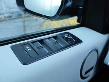 Land Rover Discovery V Terenowy 2.0 SD4 240KM 2017 Land Rover Discovery 2.0 Sd4, Salon Polska, zdjęcie 16