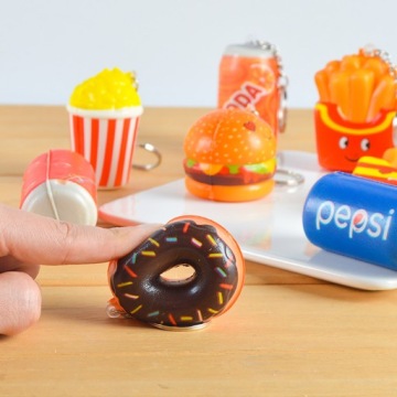 МЯГКИЙ АНТИСТРЕССОВЫЙ БРЕЛОК SMASH FOOD MOCHI