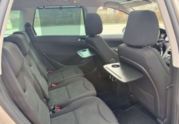 Peugeot 308 I Kombi 1.6 HDi 16V 109KM 2010 Peugeot 308 Peugeot 308 HDi FAP 110 Tendance 1.6 Diesel 109KM, zdjęcie 11