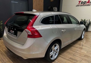 Volvo V60 I Kombi Facelifting 2.0 D2 DRIVE-E 120KM 2017 Volvo V60 D2 NAVI ZAREJESTROWANY gwarancja manual SKORA 2.0, zdjęcie 6