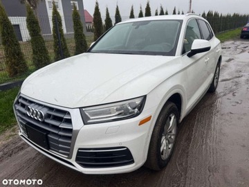 Audi Q5 II SUV 2.0 TFSI 252KM 2019 Audi Q5 Audi Q5 2.0 TFSI Quattro S tronic 2.0 Benzyna 252KM