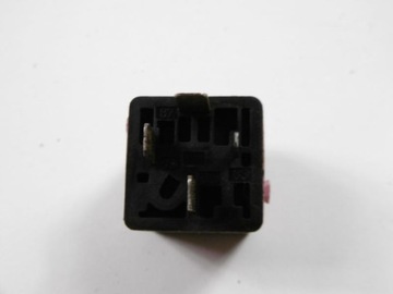 BMW 5 E39 RELÉ MODUL 8365326 0332019168