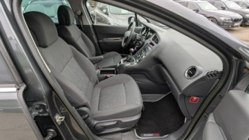 Peugeot 5008 I Minivan 1.6 HDi FAP 115KM 2013 Peugeot 5008 1.6HDi 115PS OPŁACONY Bezwypadkowy, zdjęcie 17