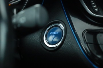 Toyota C-HR I Crossover 1.8 Hybrid 122KM 2016 Toyota C-HR 1.8 Hybrid, Salon Polska, Automat, zdjęcie 13