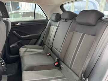 Volkswagen T-Roc I SUV 1.5 TSI ACT 150KM 2021 Volkswagen T-Roc Advance / Podgrzewane fotele / AC, zdjęcie 11