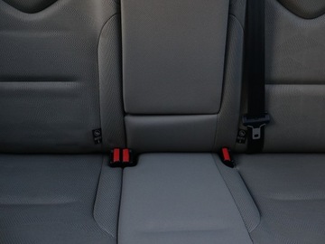 Peugeot 308 I Hatchback 5d 1.6 HDi 16V 109KM 2008 Peugeot 308 1.6 HDi, Automat, Navi, Klima, zdjęcie 9