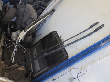 STŘEŠNÍ NOSIČ STŘEŠNÍ MERCEDES W211 KOMBI KOMPLET (X)