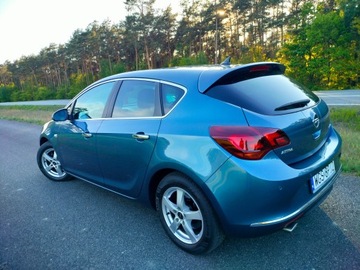 Opel Astra J Hatchback 5d 1.6 Turbo ECOTEC 180KM 2012 OPEL ASTRA J*1.6 TURBO*MOC-180PS*LED* BI-XENON*SKÓRA*NAGŁOŚNIENIE INFINITY*, zdjęcie 7