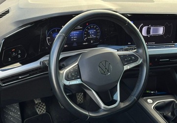 Volkswagen Golf VIII Variant 2.0 TDI 115KM 2023 Volkswagen Golf Salon Polska Parktronic Cyfrowe zegary Navi Tempomat a, zdjęcie 16