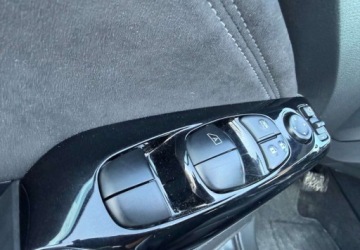 Nissan Juke II Crossover 1.6 Hybrid 143KM 2024 Nissan Juke Nissan Juke 1.6 4AMT N-Design 1.6 Hybryda 143KM, zdjęcie 12